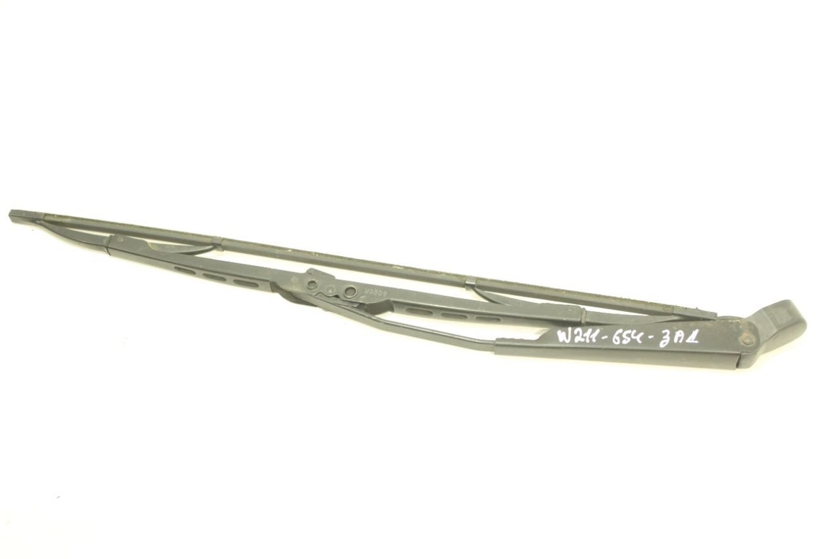 Щеткодержатель задний к Mercedes-Benz E-klasse 2004