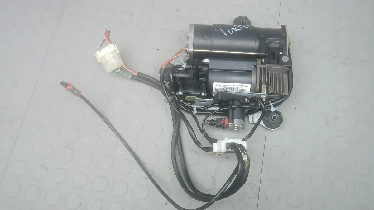 Компрессор пневмоподвески к Land Rover Range Rover 2004