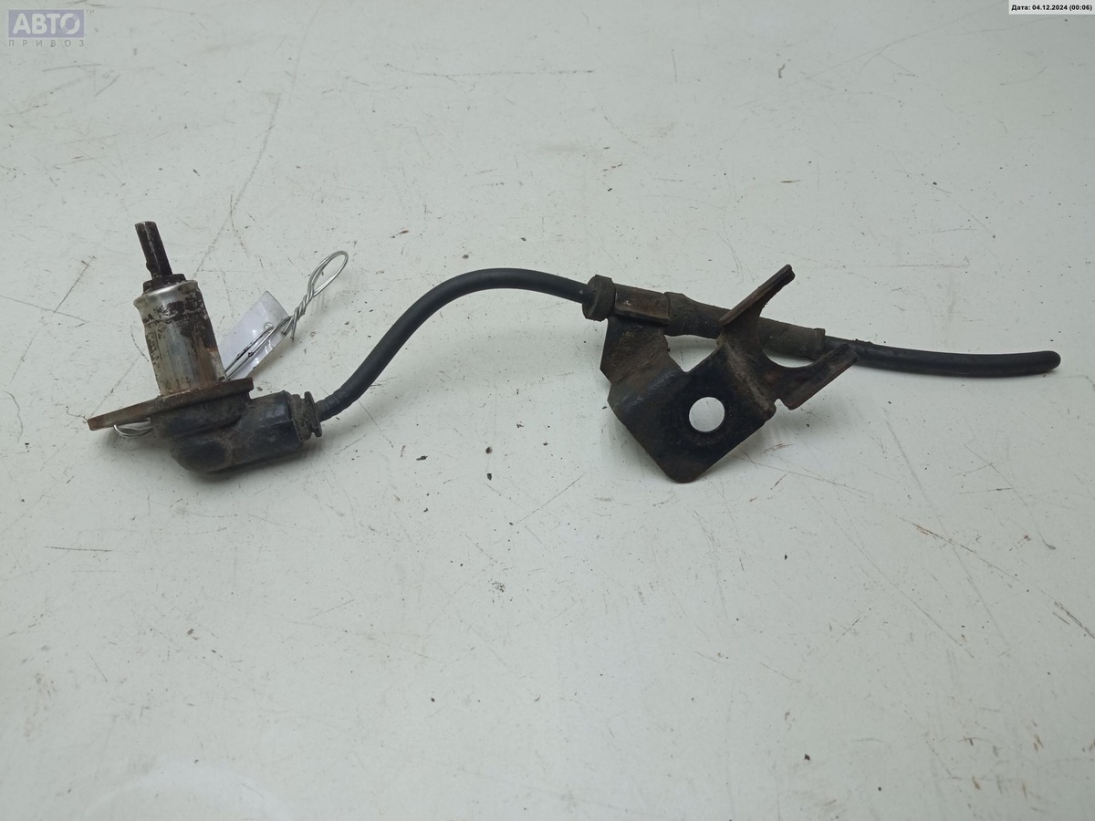 Датчик ABS к Mazda 323 1999