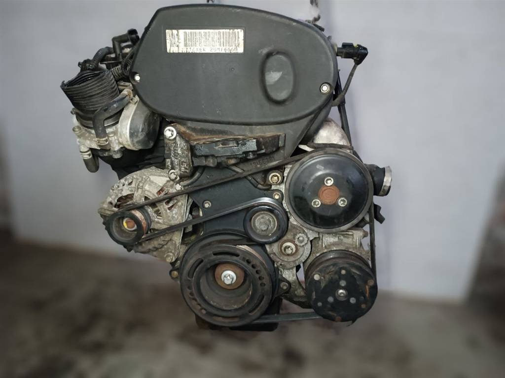 Двигатель к Opel Zafira 2010