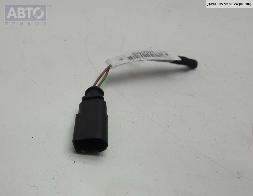 Разъем AUX / USB к Volkswagen Golf 1999