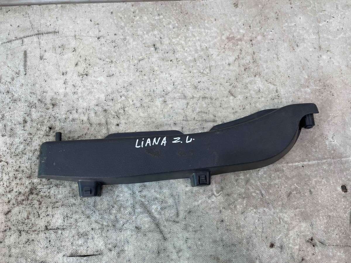 Пластик к Suzuki Liana 2004