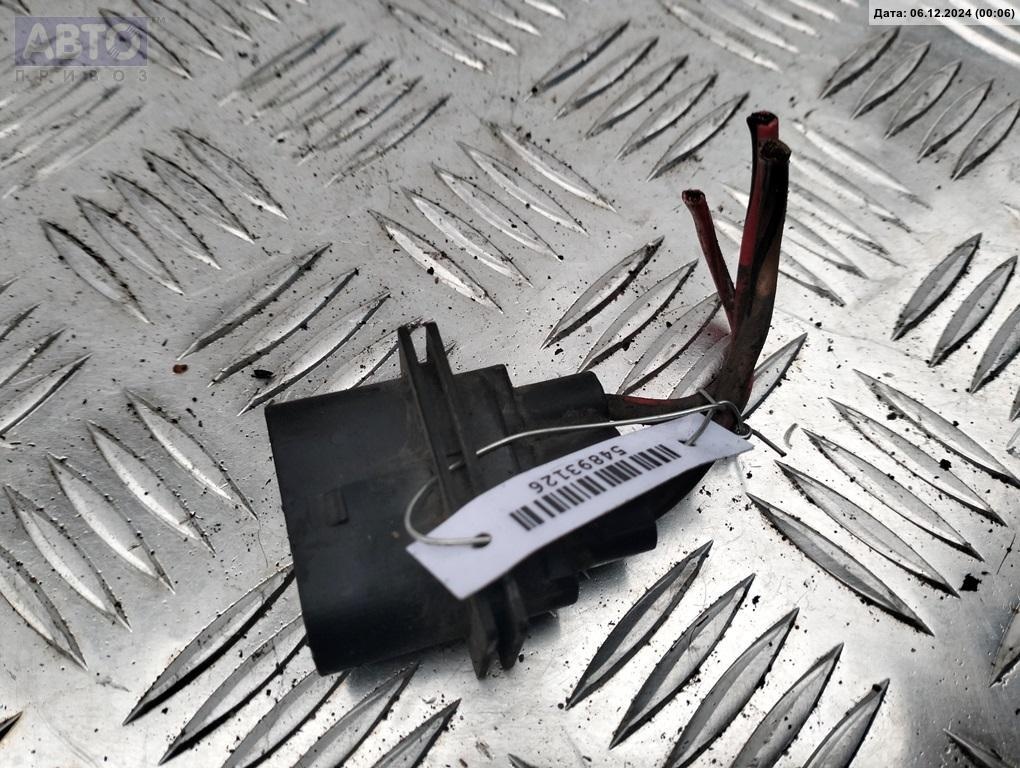 Разъем AUX / USB к Volkswagen Golf 2003