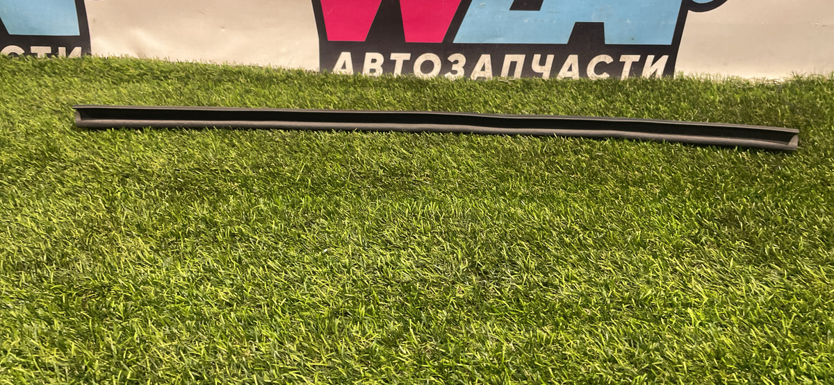 Уплотнитель к Ford Mustang 2021
