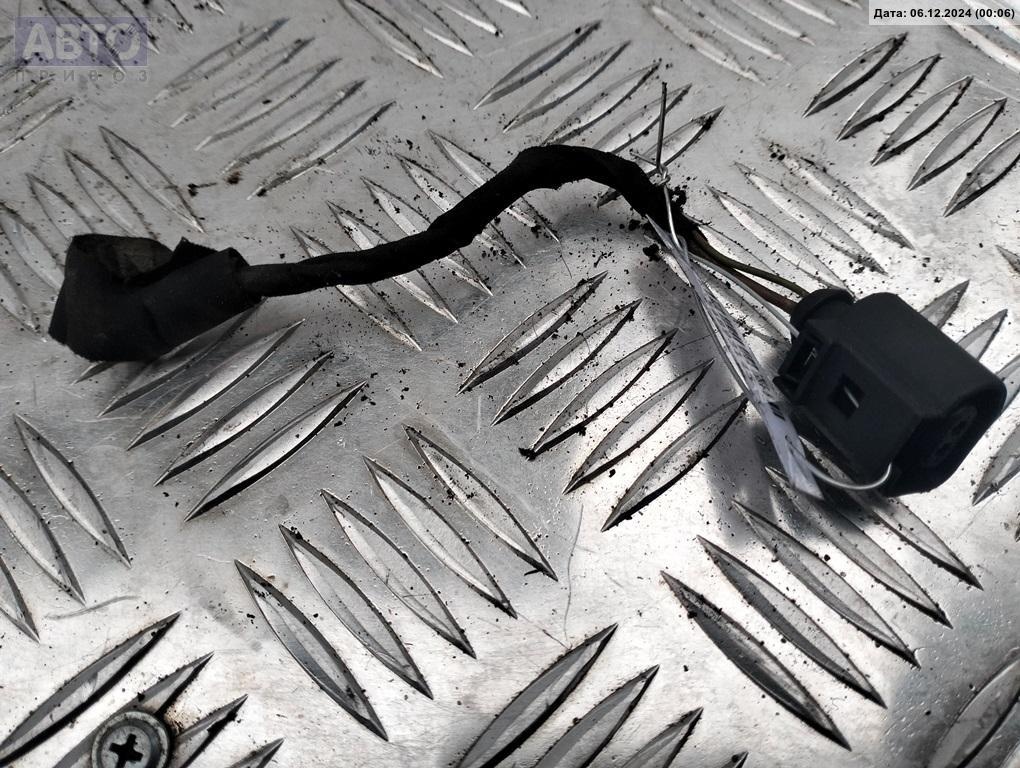 Разъем AUX / USB к Volkswagen Passat 2006