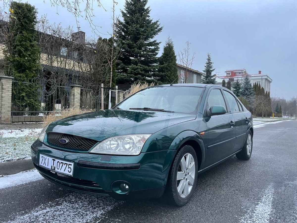 Ford Mondeo III, 2001