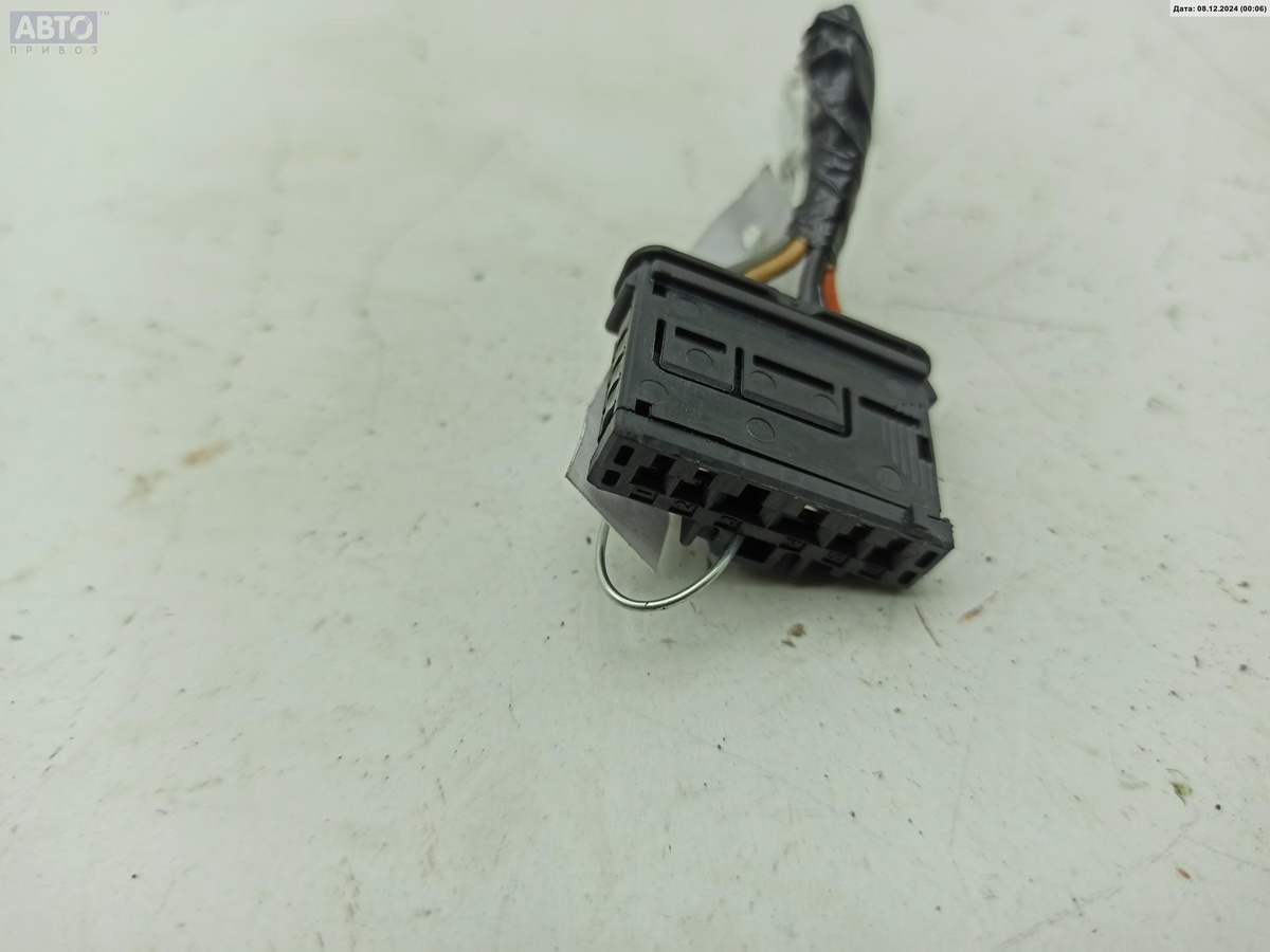 Разъем AUX / USB к Dacia Sandero 2009