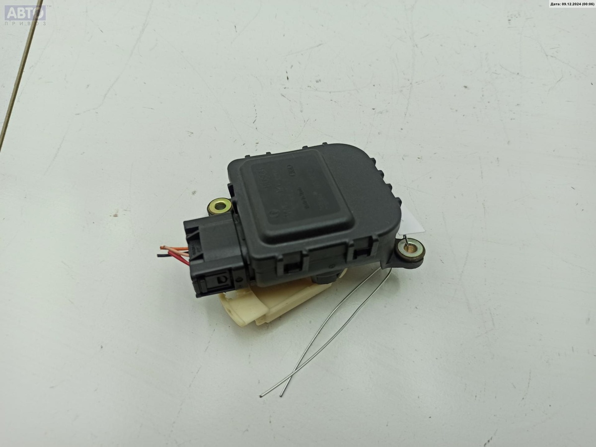 Клапан печки к Citroen C5 2001