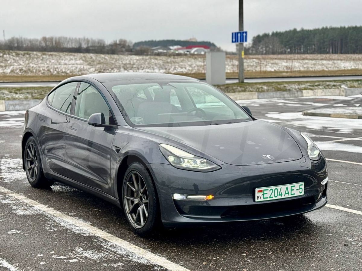 Tesla Model 3 I, 2021