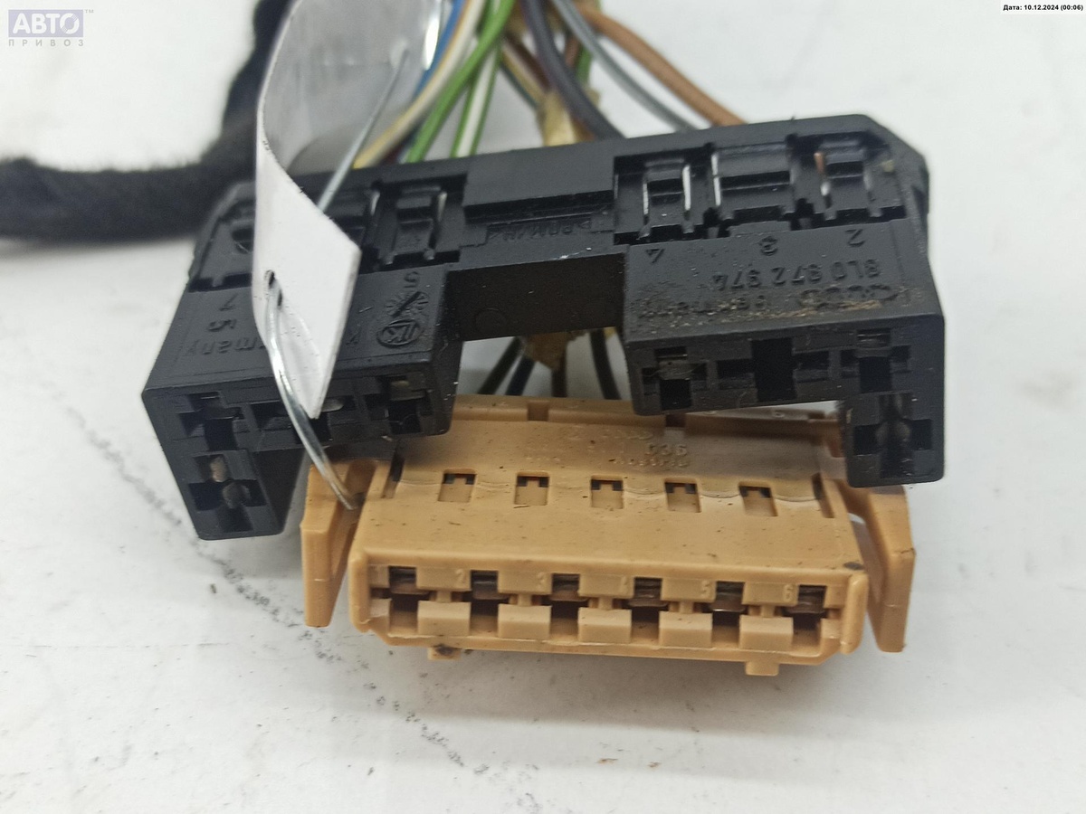Разъем AUX / USB к Audi A6 1998