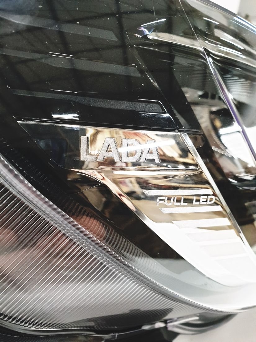 Фара правая к LADA (ВАЗ) Vesta 2023