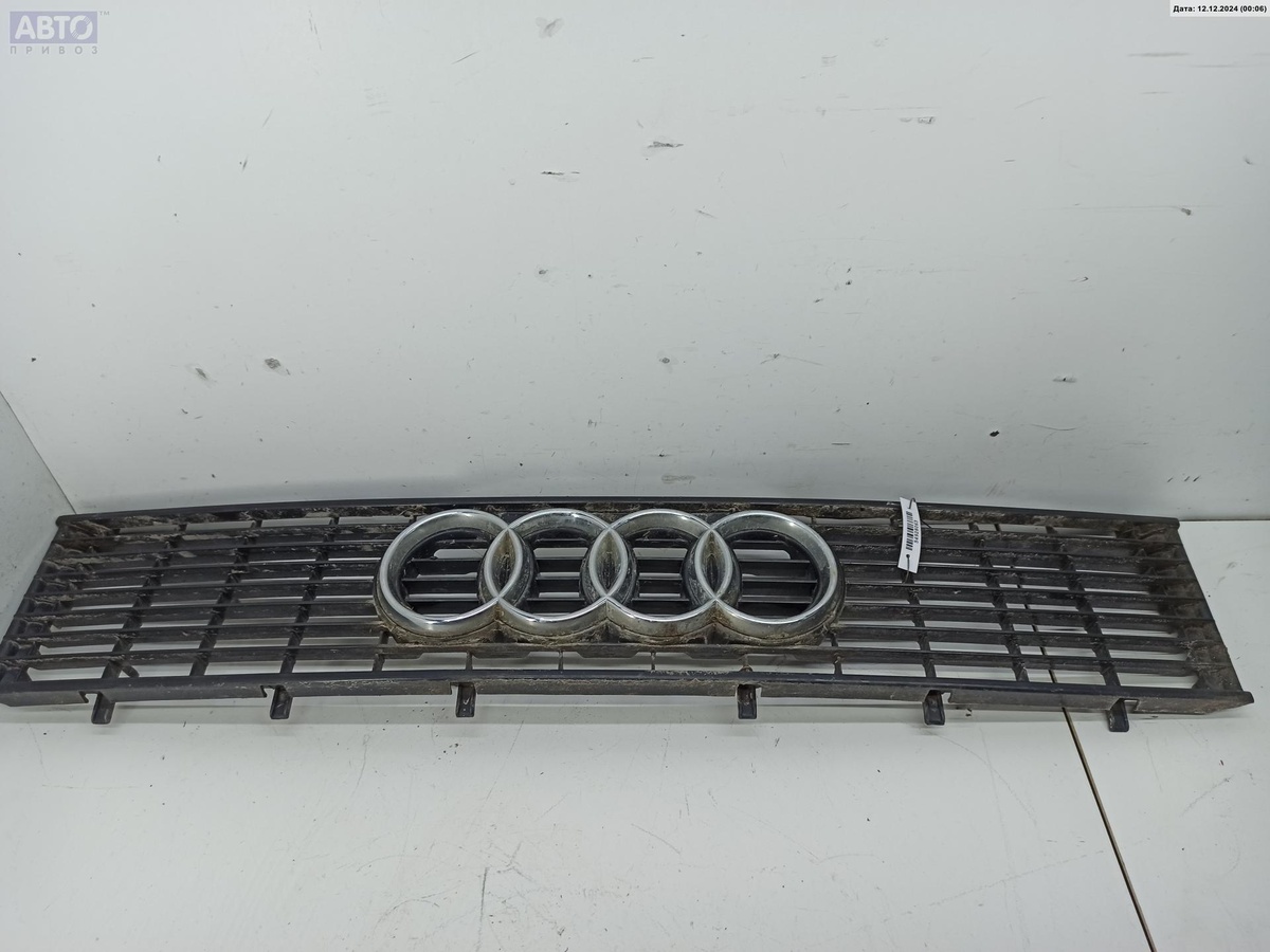 Решетка радиатора к Audi 80 1990