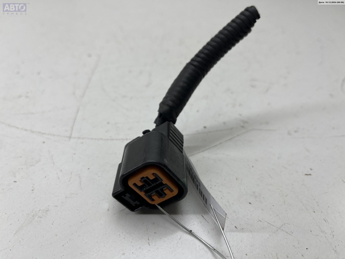 Разъем AUX / USB к Kia Carnival 2003