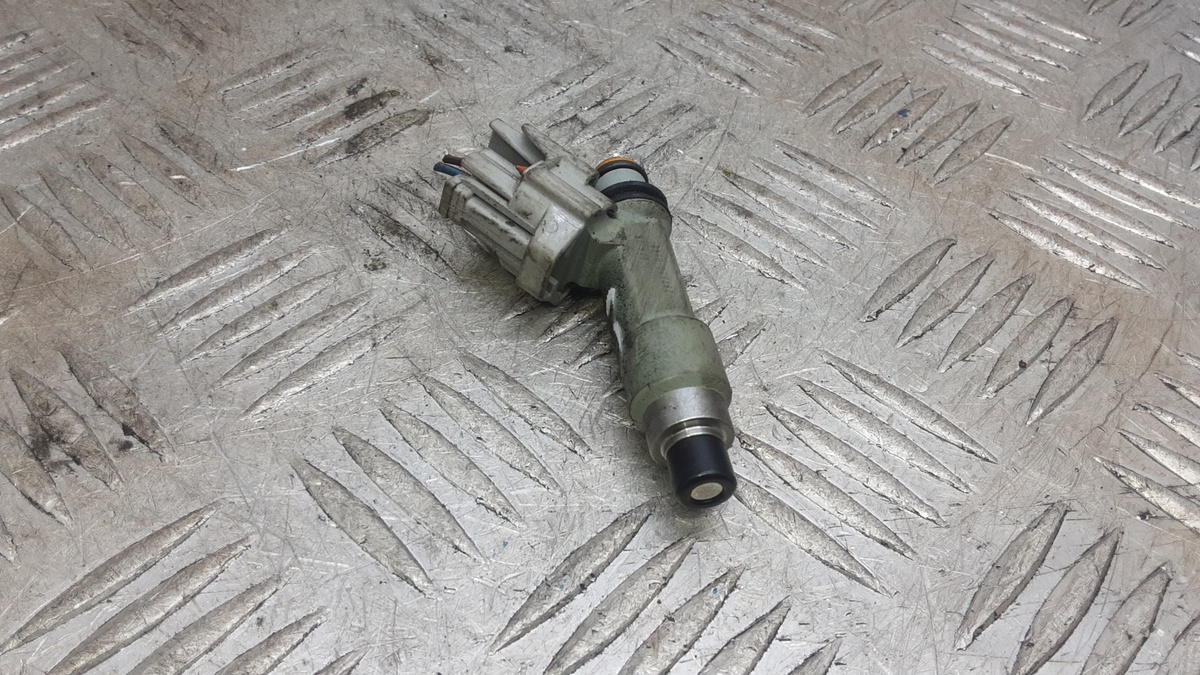 Форсунка к Suzuki SX4 2007