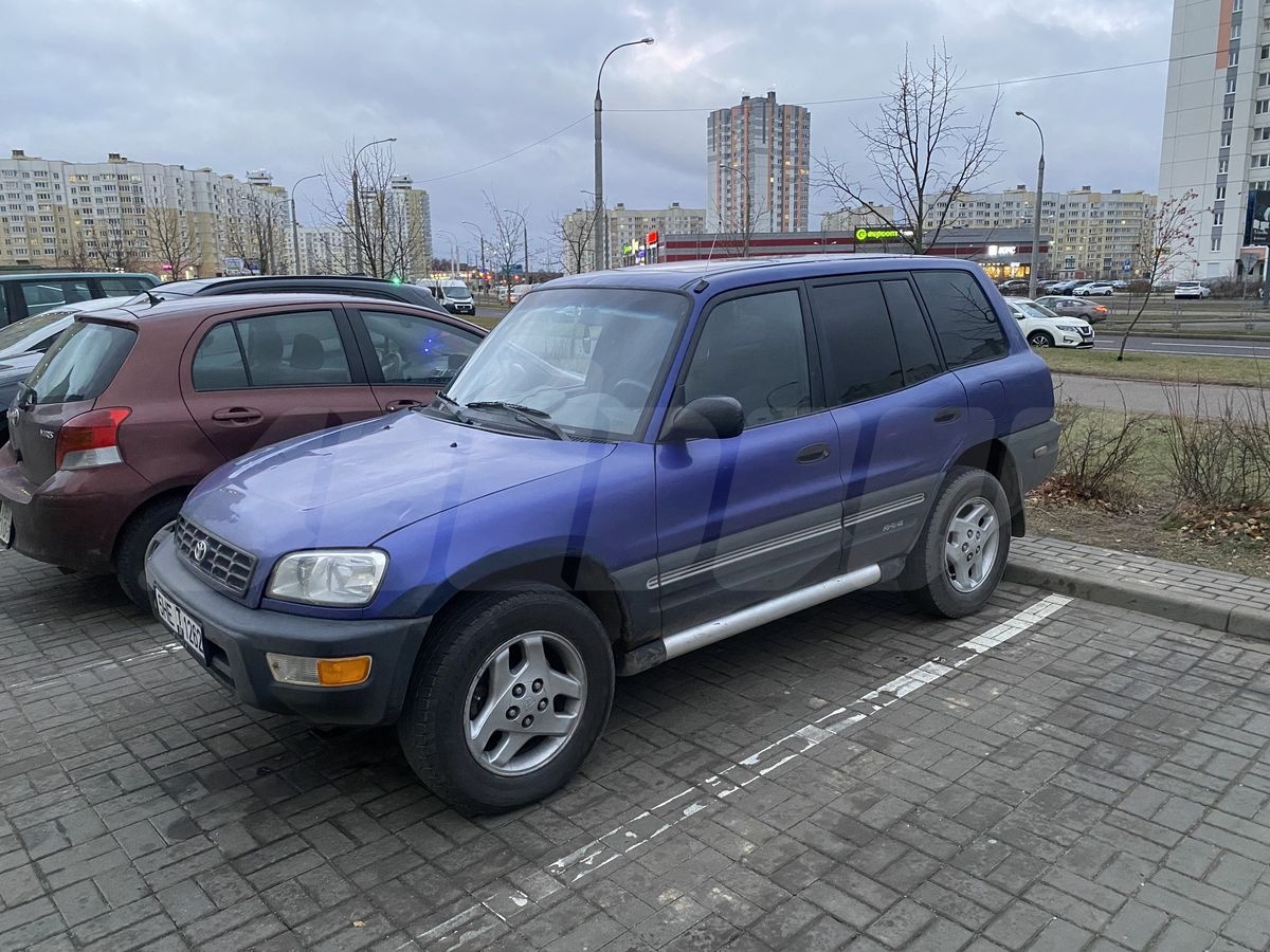 Toyota RAV 4 I (XA10), 1998