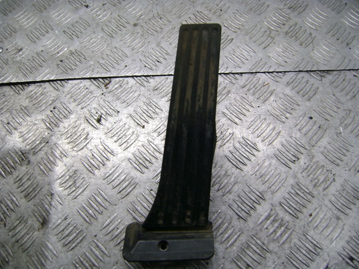 Педаль газа к BMW X3 2011