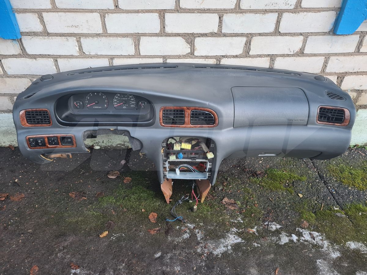 Панель передняя салона (торпедо) к Kia Clarus 2000