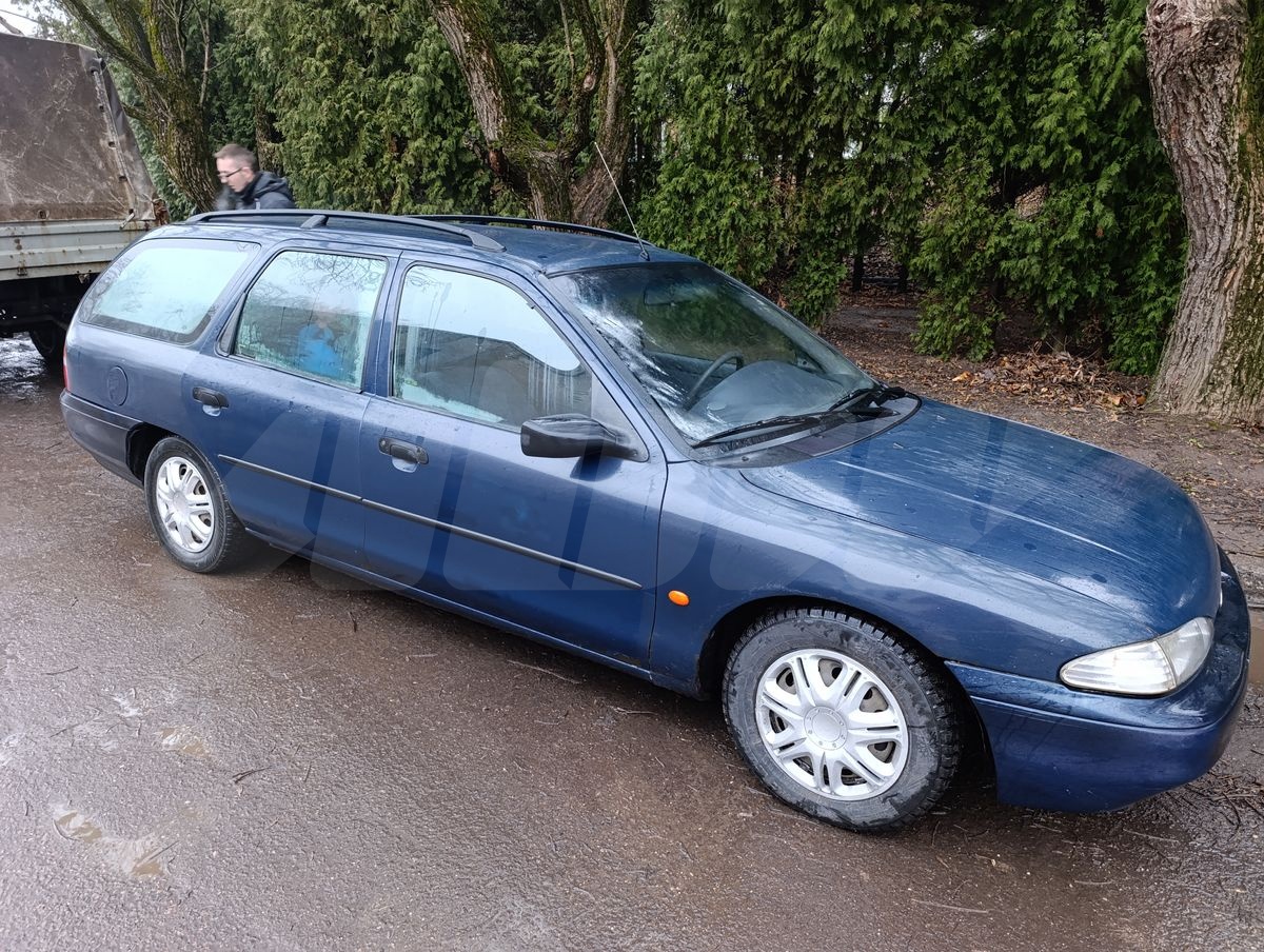 Ford Mondeo I, 1995