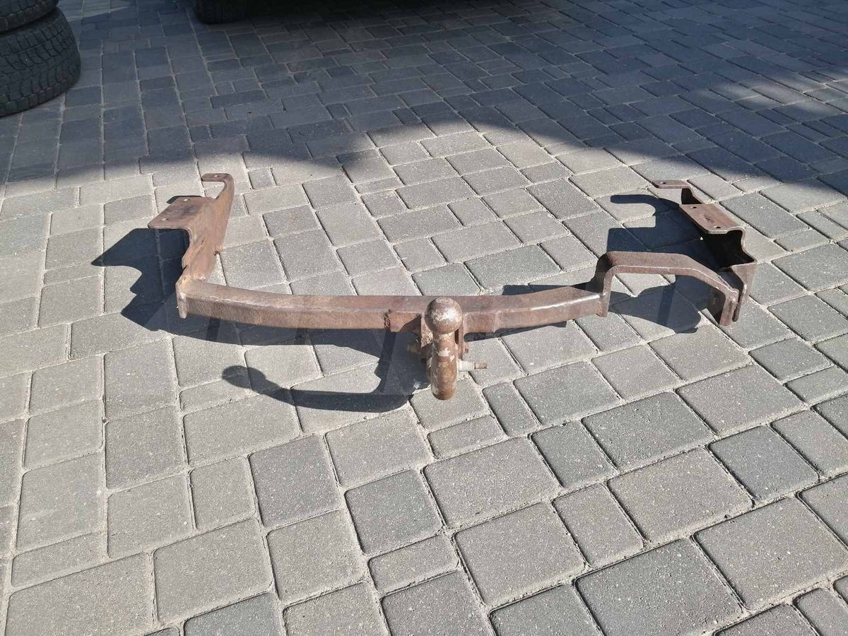 Прицепное устройство (фаркоп) к Kia Clarus 1998