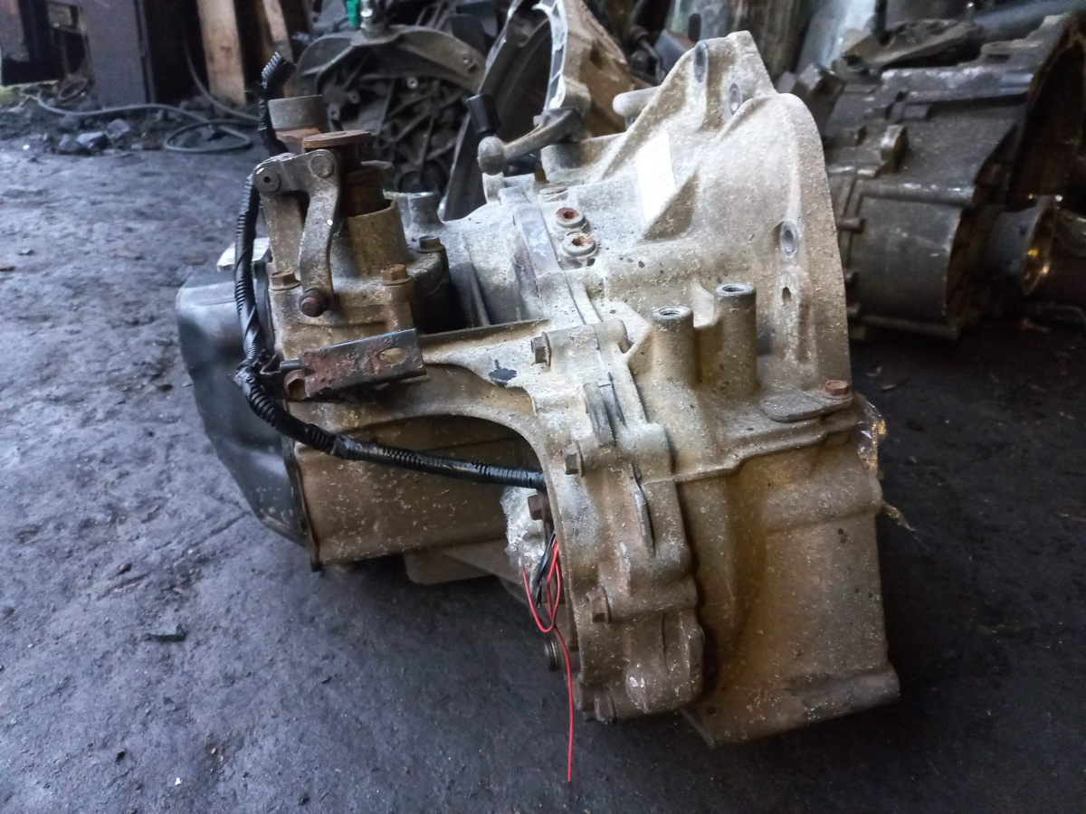 КПП механическая (МКПП) к Suzuki Swift 2006