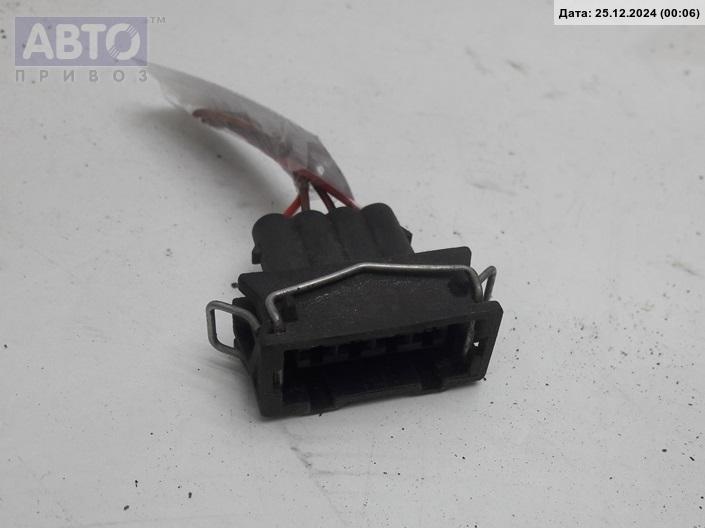 Разъем AUX / USB к Volkswagen Golf 1993