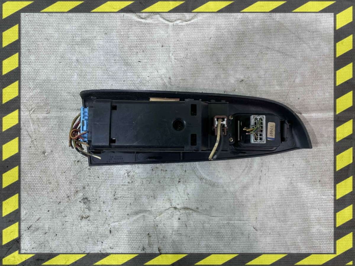 Блок управления стеклоподъемниками  к Honda Accord 2001