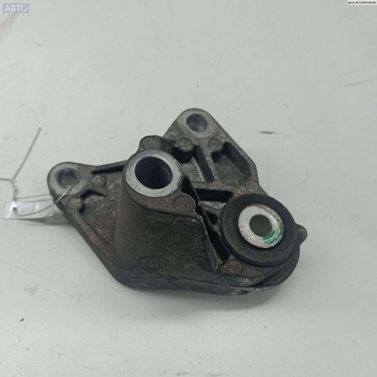 Кронштейн КПП к Ford Focus 2006