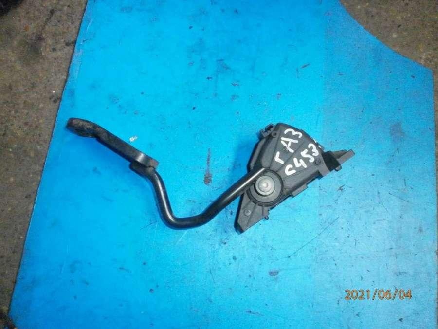 Педаль к Ford Galaxy 2003
