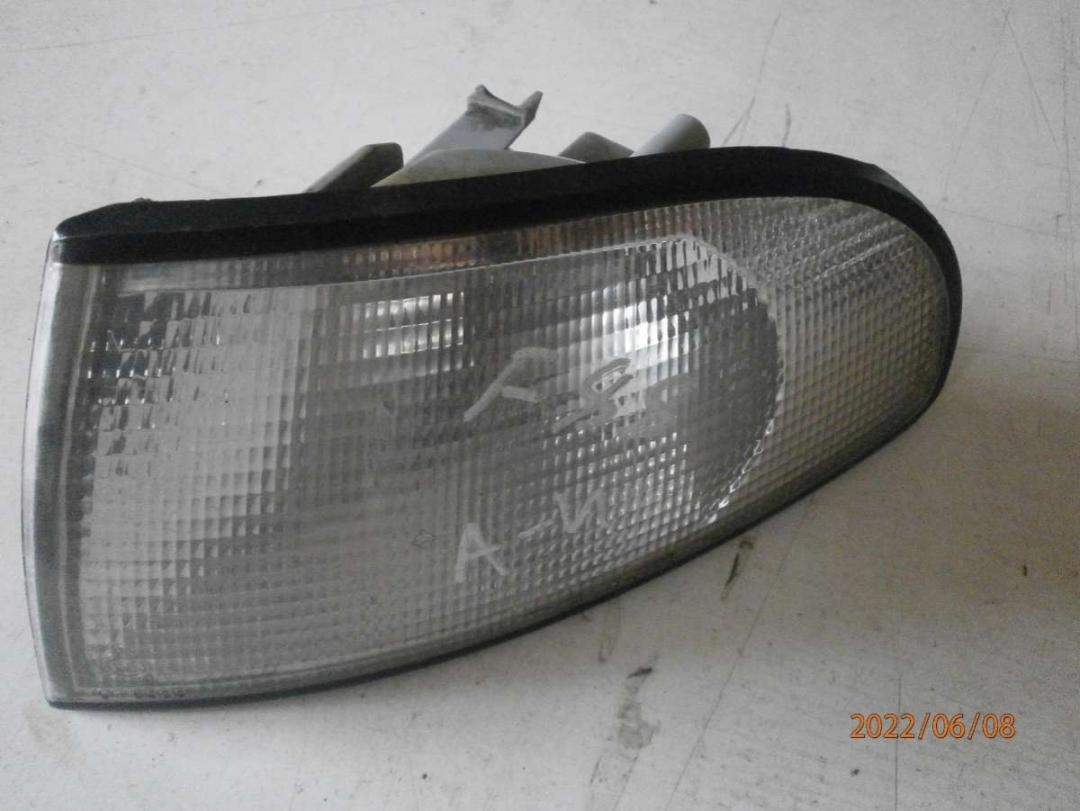 Поворотник левый к Audi A4 1998
