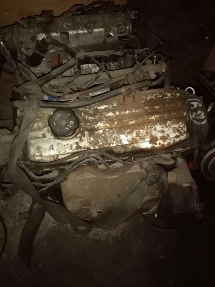 Двигатель к Mitsubishi Lancer 1994