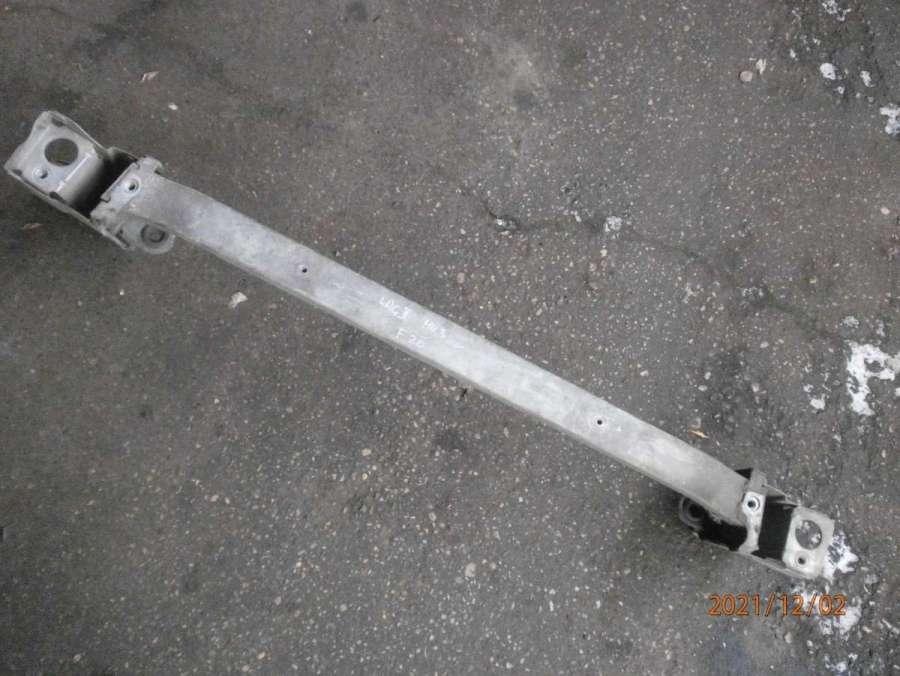Усилитель бампера к Renault Laguna 2005