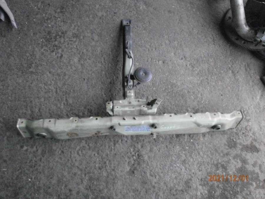 Планка под капот к Mitsubishi Grandis 2007