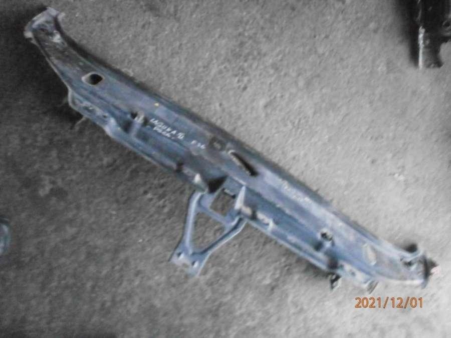 Планка под капот к Renault Laguna 2007