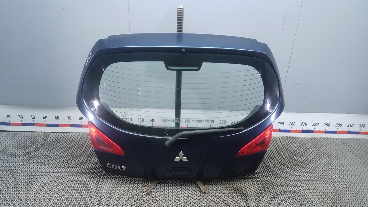 Замок двери к Mitsubishi Colt 2006