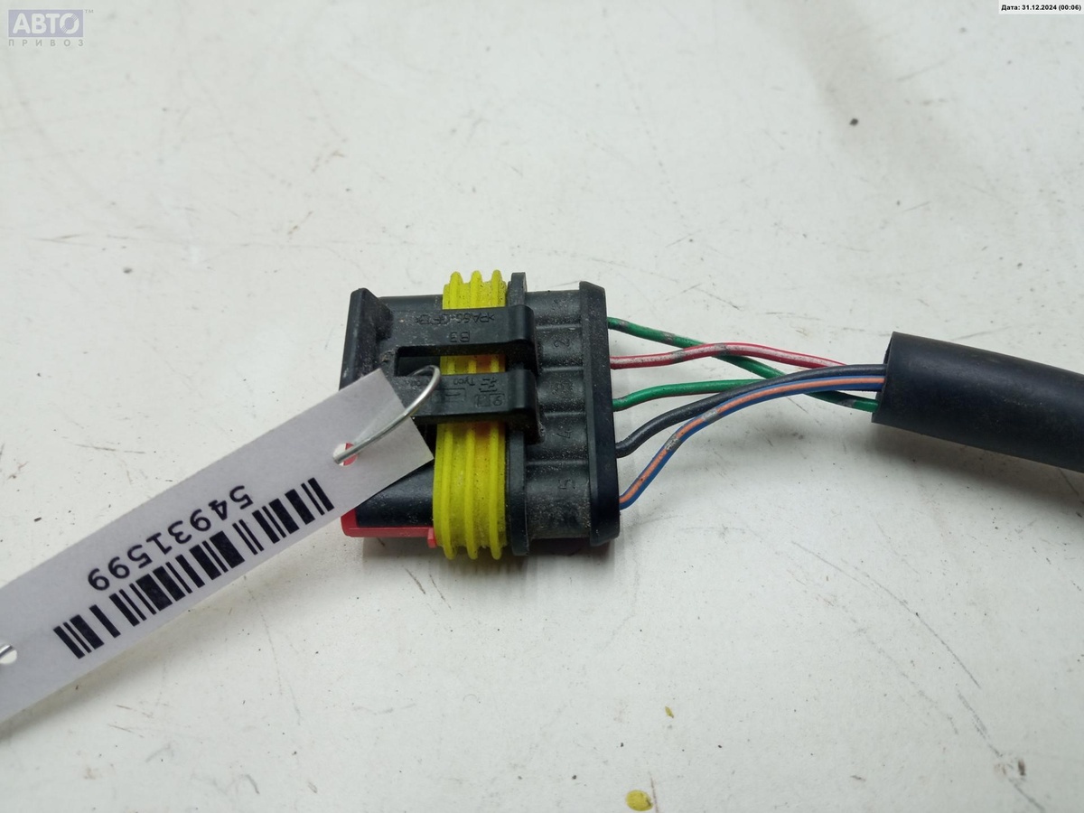 Разъем AUX / USB к Mitsubishi Colt 2010