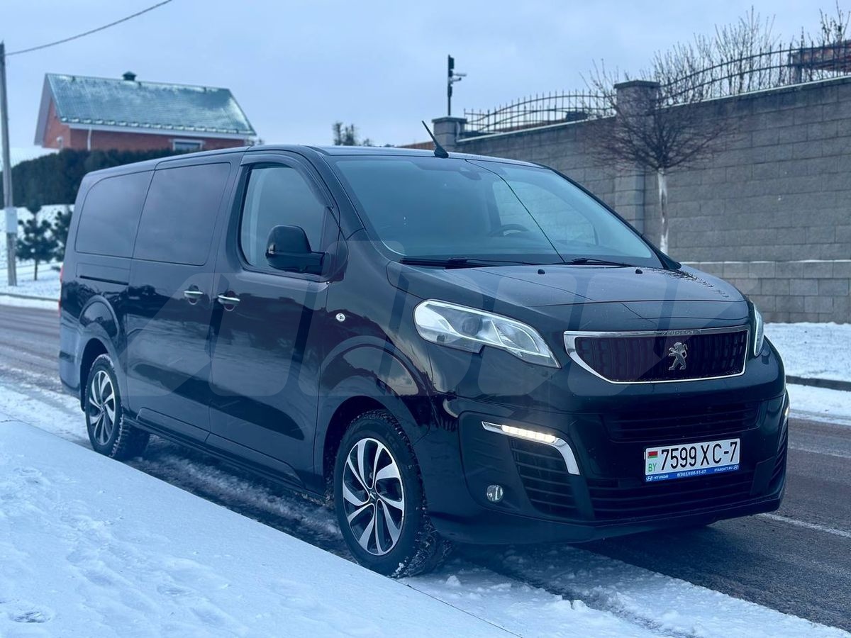 Peugeot Traveller I, 2018