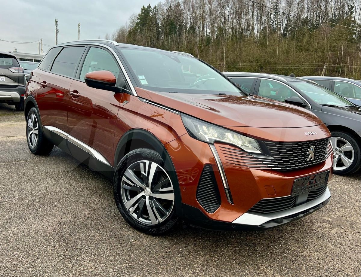 Peugeot 5008 II Рестайлинг, 2021