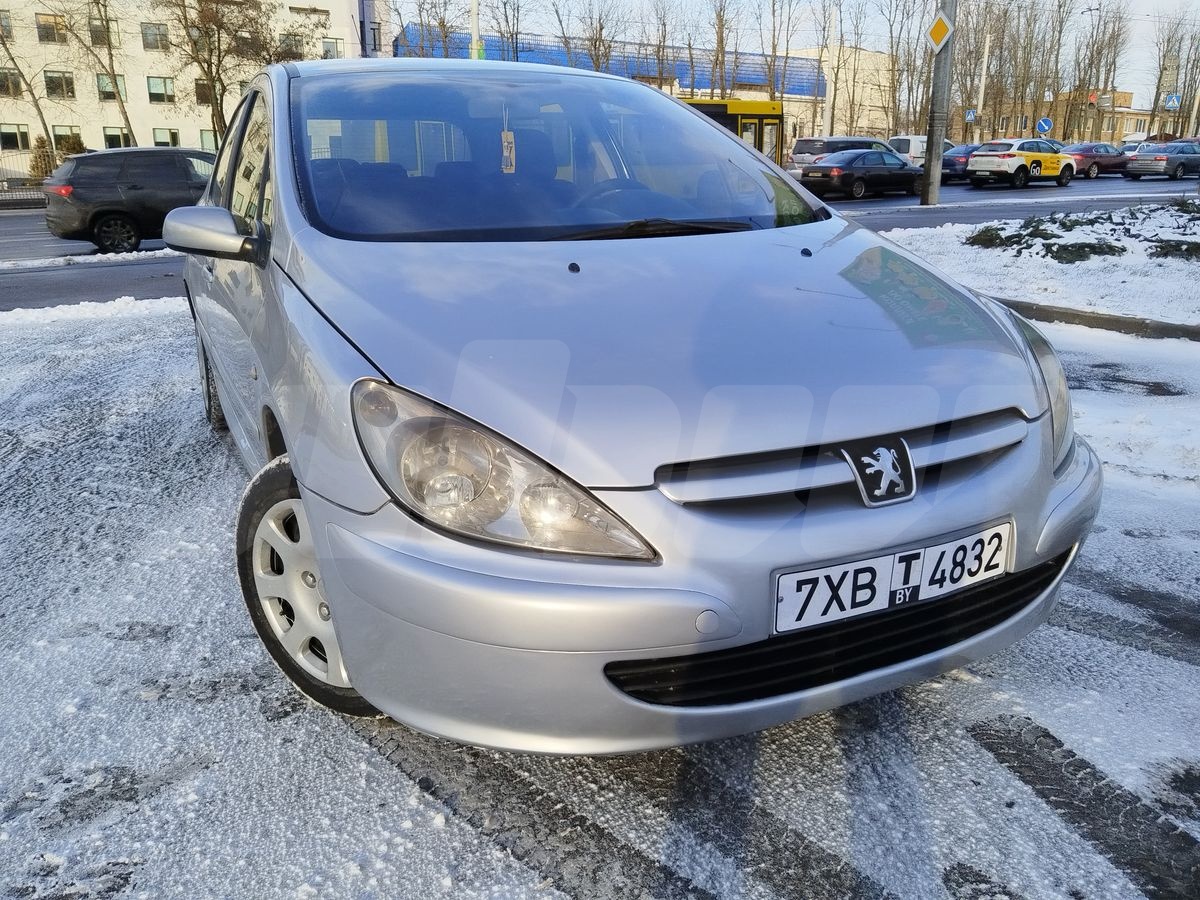 Peugeot 307 I, 2001