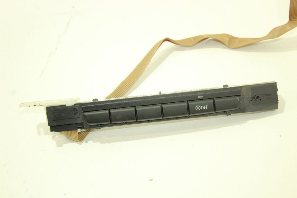 Блок кнопок к BMW 3 series 2010