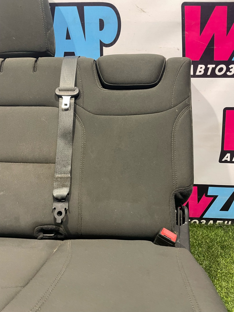 Сиденье заднее к Jeep Wrangler 2019