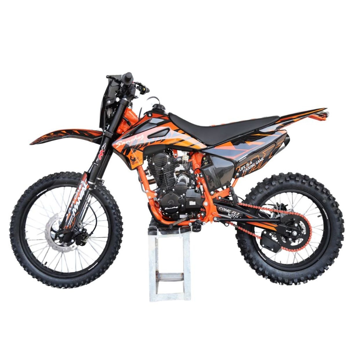 Sanchez MANIAC CB250D, 2024