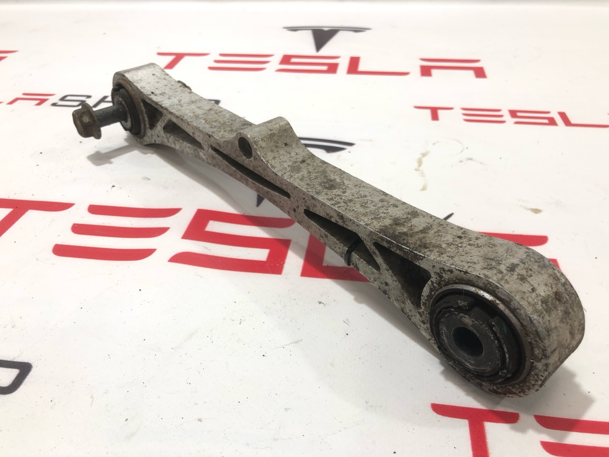 Рычаг задний к Tesla Model S 2013