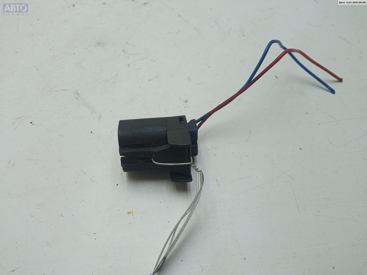 Разъем AUX / USB к Mitsubishi Space Star 1999