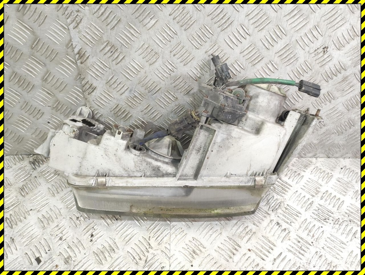 Фара правая к Mazda 626 1994