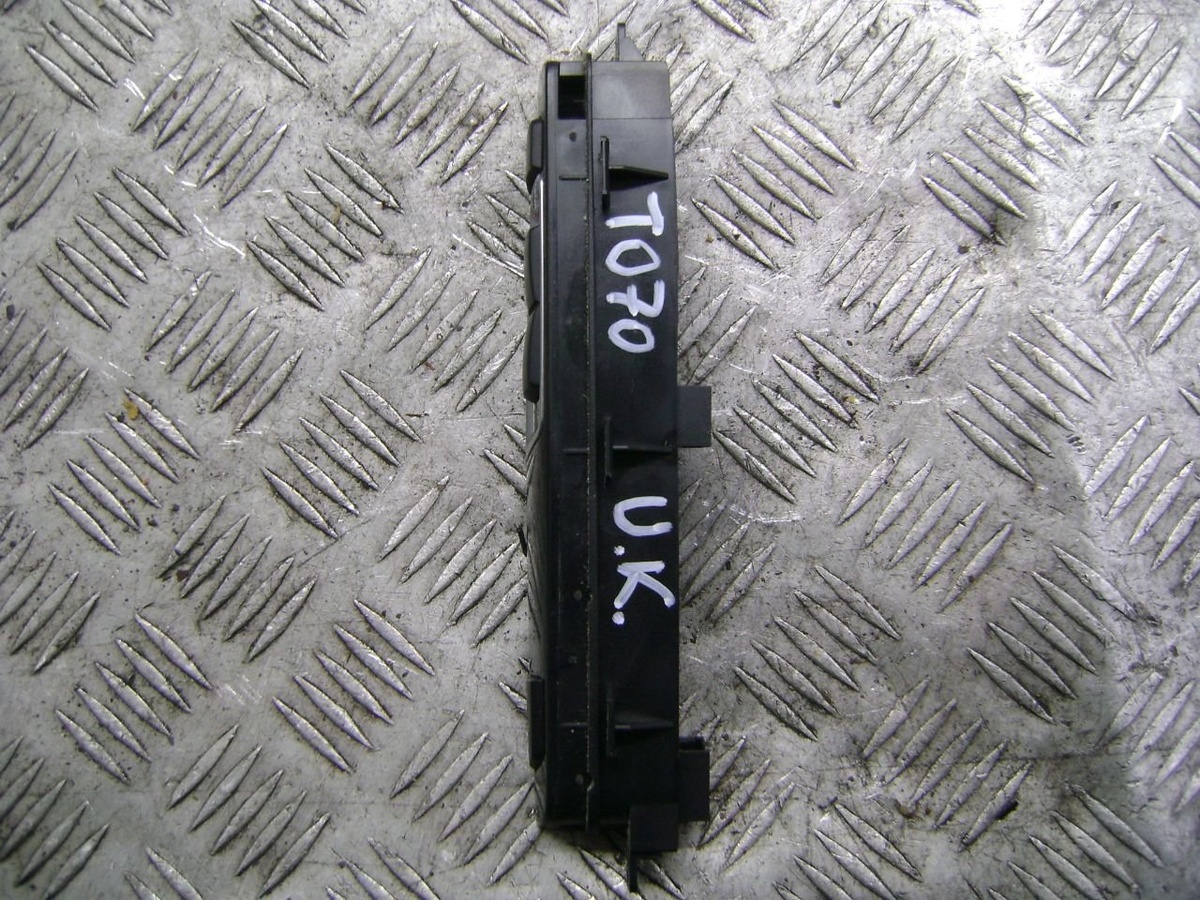 Блок кнопок к BMW 5 2011