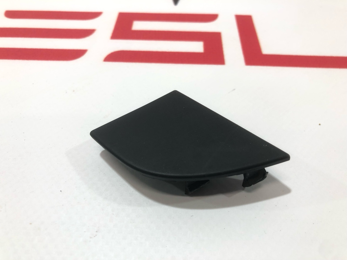 Заглушка к Tesla Model X 2022