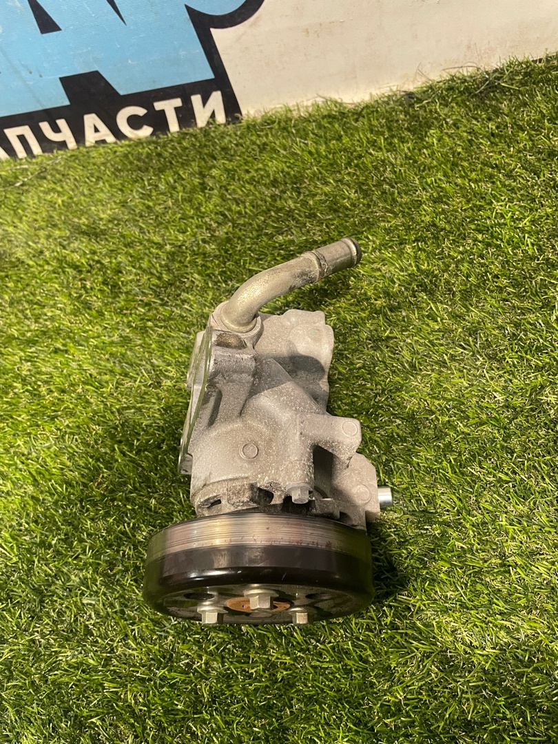 Помпа к Ford Mustang 2021