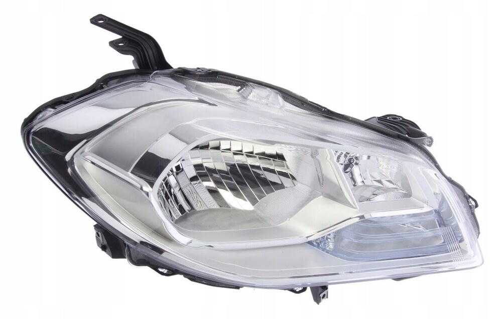 Фара правая к Suzuki SX4 2014