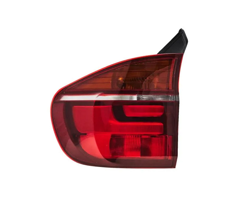 Фонарь задний левый к Audi Q3 2013