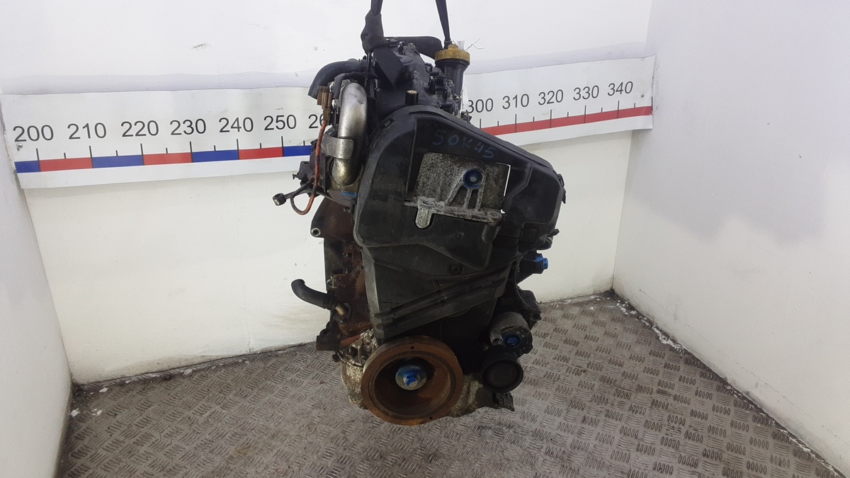 Двигатель к Nissan Juke 2012
